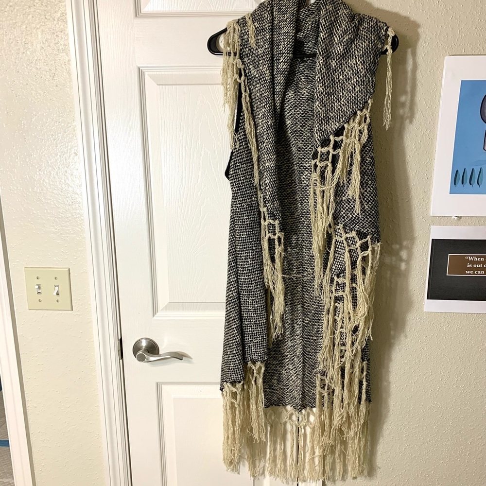 Muche et Muchette Cardigan with Fringes